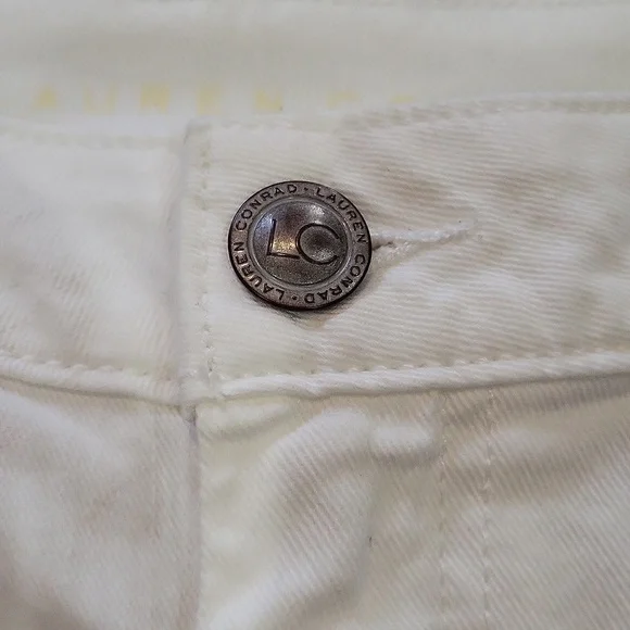 New Lauren Conrad Shorts - Picture 2 of 11